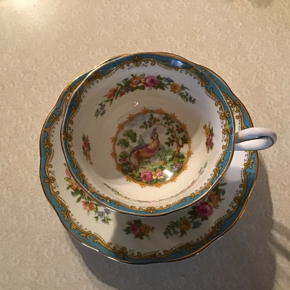 Vintage royal, Albert blue Chelsia bird, widemouth cup and sauce, England tea cu